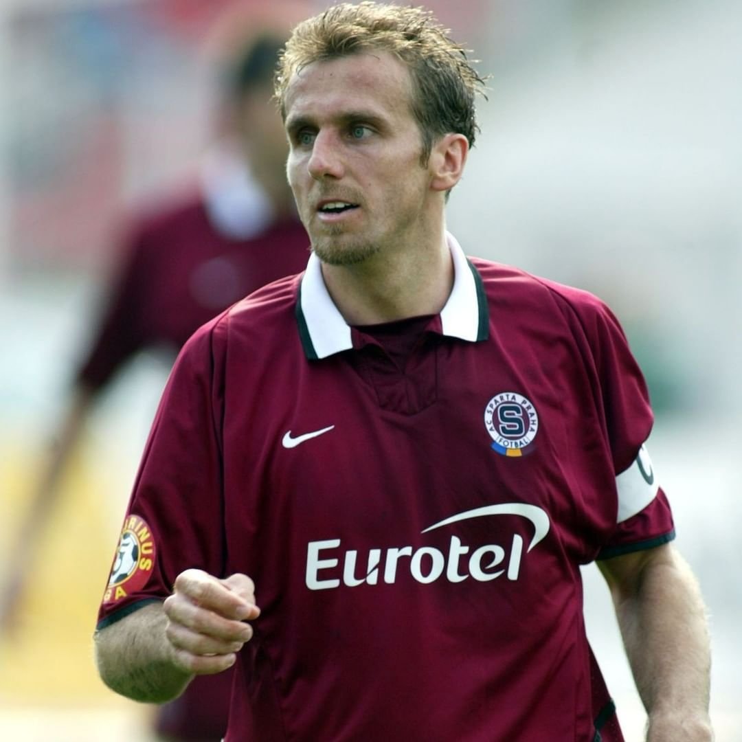 5⃣0⃣ Před padesáti lety se narodil Karel Poborský, bývalý kapitán Sparty! Všechno nejlepší, Steve! ????? #acsparta #spartaforever #HAPPYBIRTHDAY